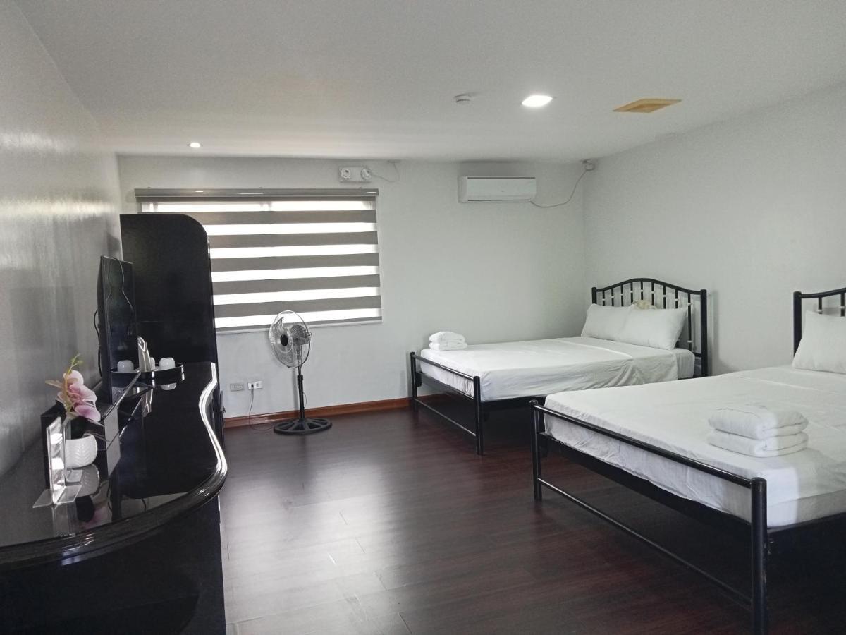 Playa Alba Beach Front And Resort San Antonio  Extérieur photo