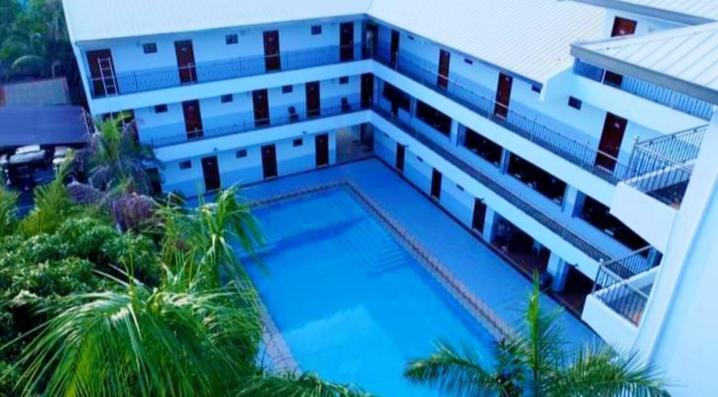 Playa Alba Beach Front And Resort San Antonio  Extérieur photo