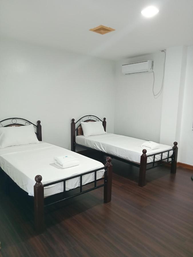 Playa Alba Beach Front And Resort San Antonio  Extérieur photo